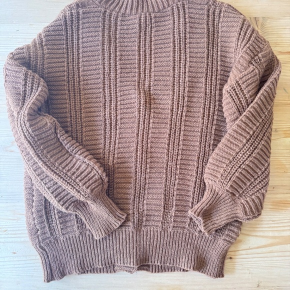 Sweater - Picture 2 of 2